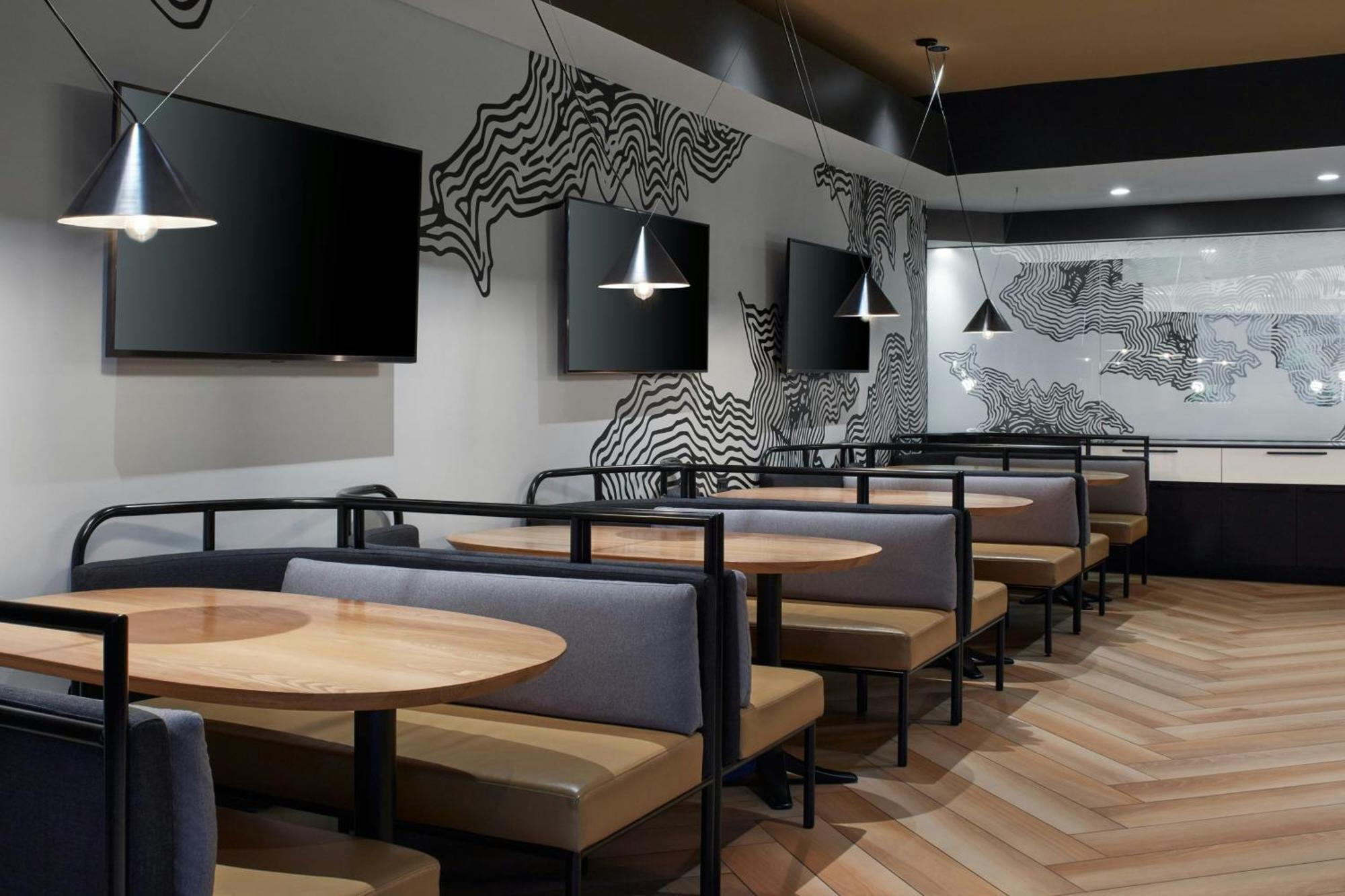 Delta Hotels By Marriott Quebec Exterior photo